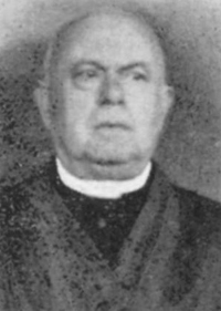 Don Oreste Pacini, parroco di Ville di Terranuova, deceduto il 27-07-1944