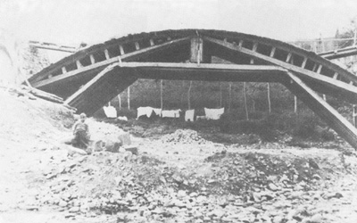 Stia Ricostruzione del ponte sull'Arno distrutto dai tedeschi