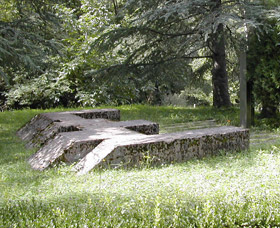 Molin di Bucchio - monumento a Pio Borri